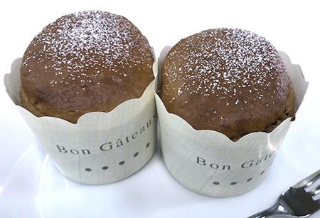 大麦パウダーカップケーキ (香川県産パンケーキ大麦パウダー使用）